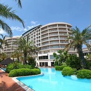 ***** Semesteranläggning (resort) Liberty Lara Turkiet